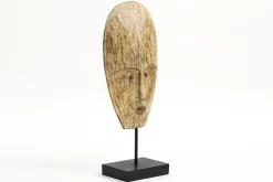 Anano, Mask, On Foot