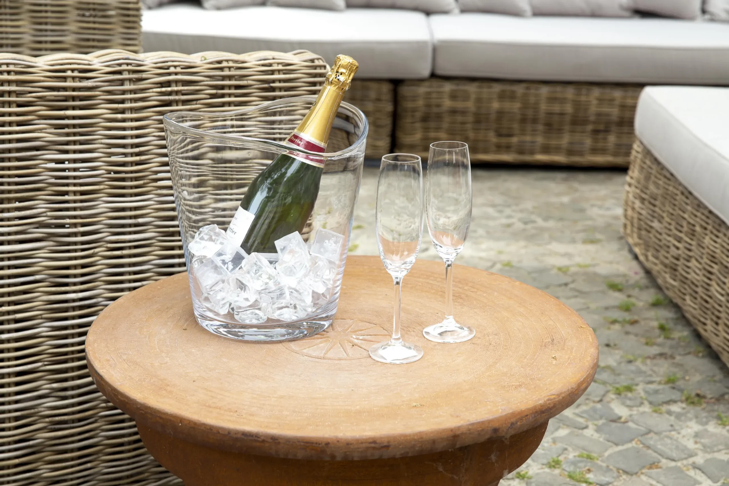Angelique, Champagne Cooler, Mouth-Blown