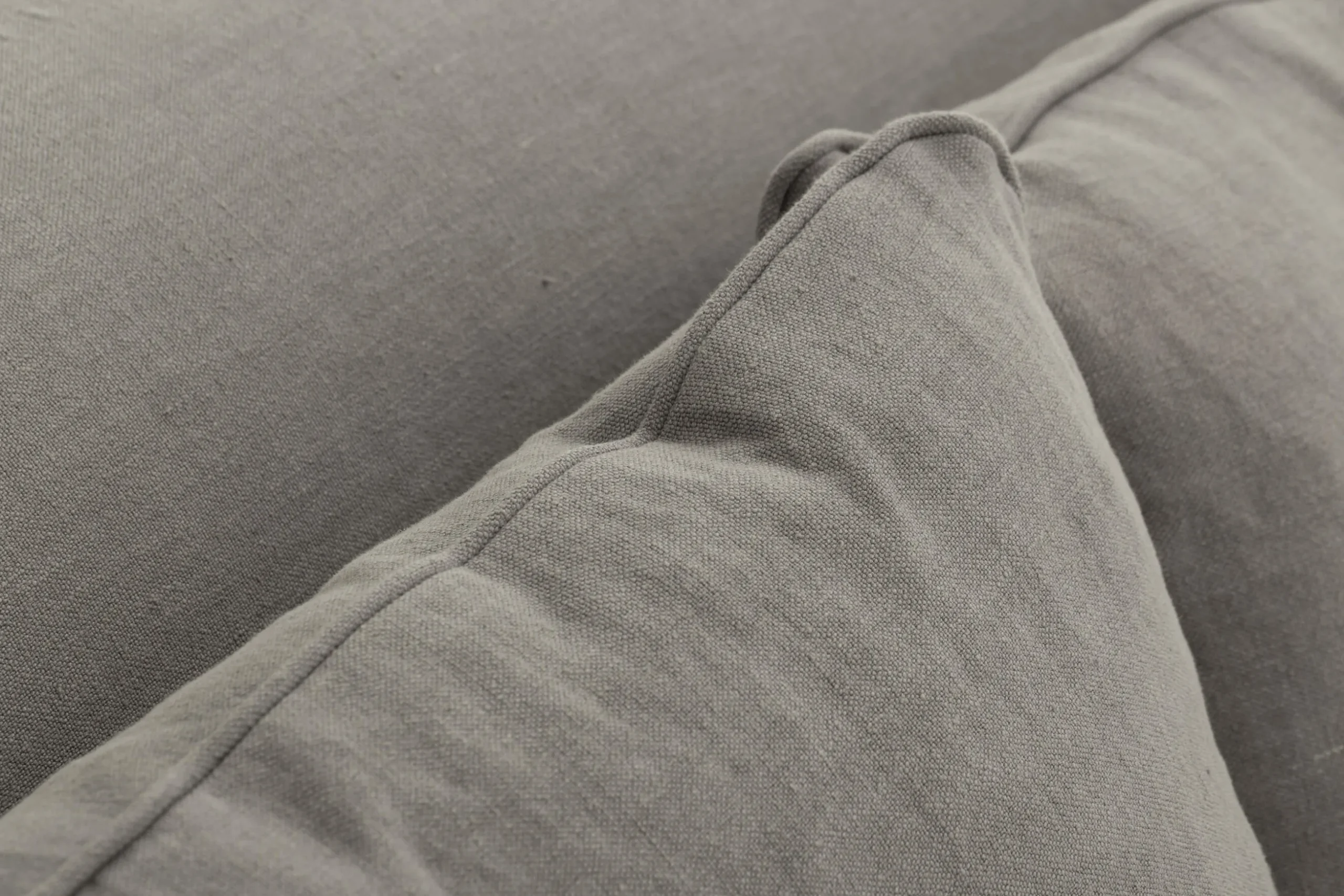 Bari, Sofa, 210Cm X 110Cm, 3 Cushions