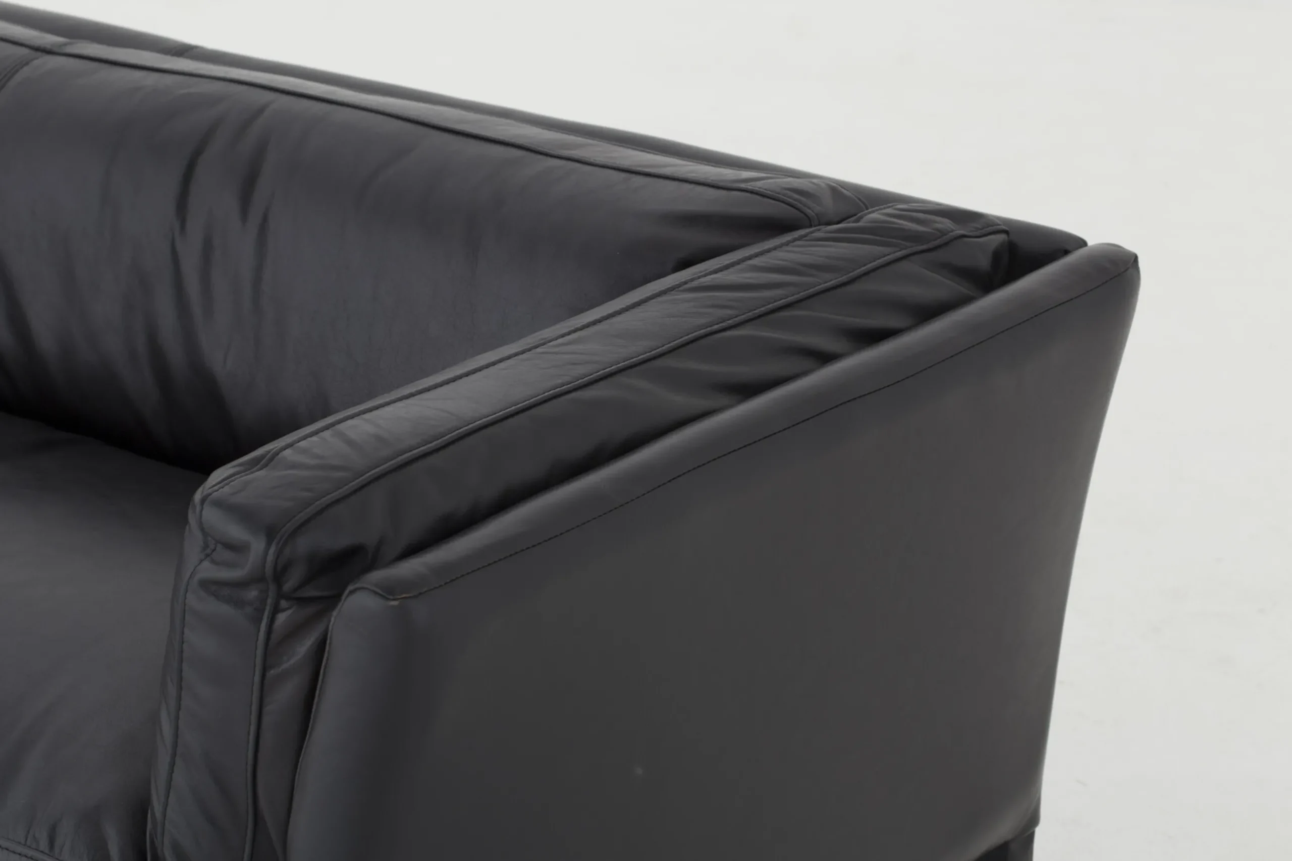 Bellamy, Sofa, Black, Leather, 2,5 Seater