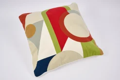 Carouso, Cushion