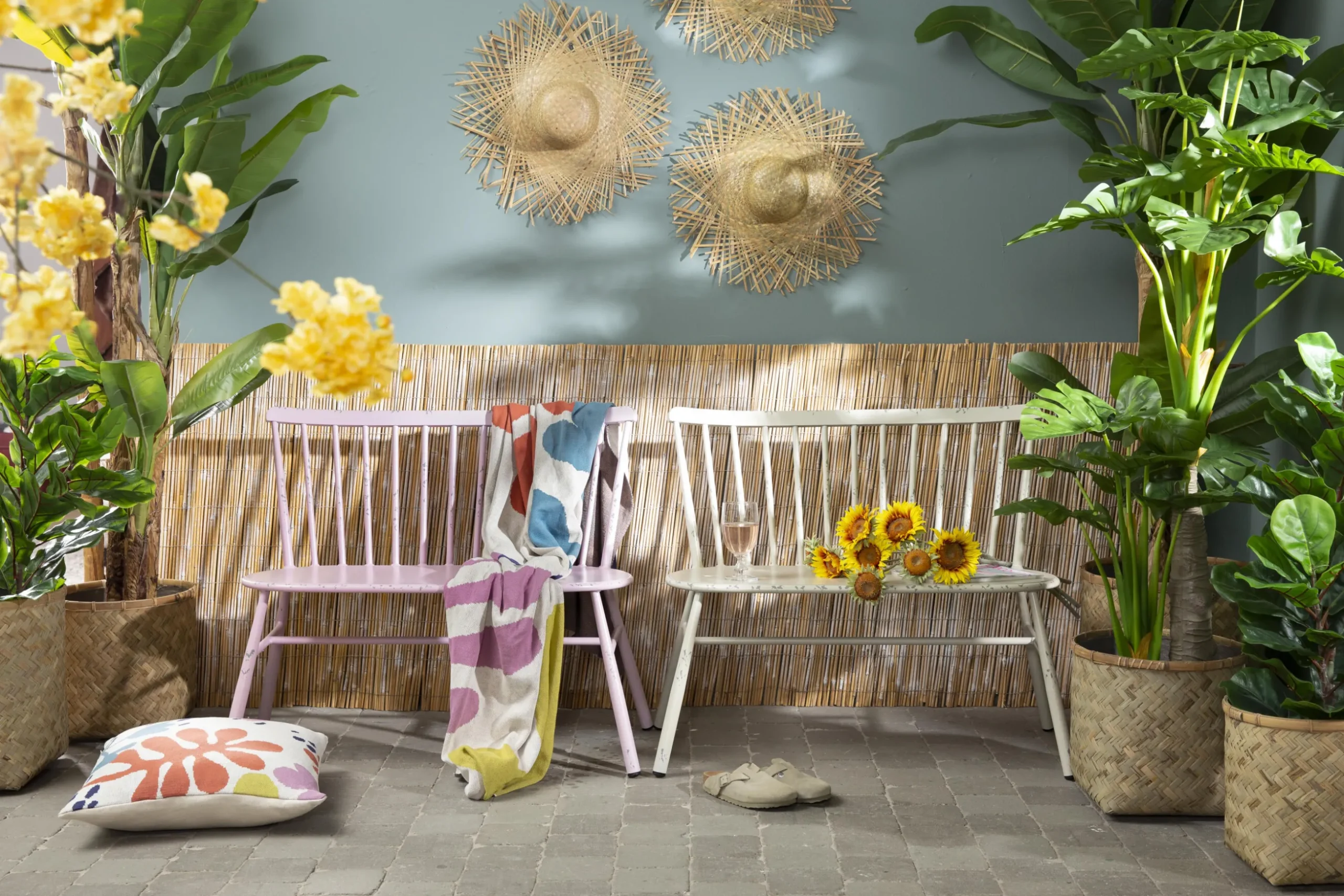 Claire, Garden Bench, Retro Pink