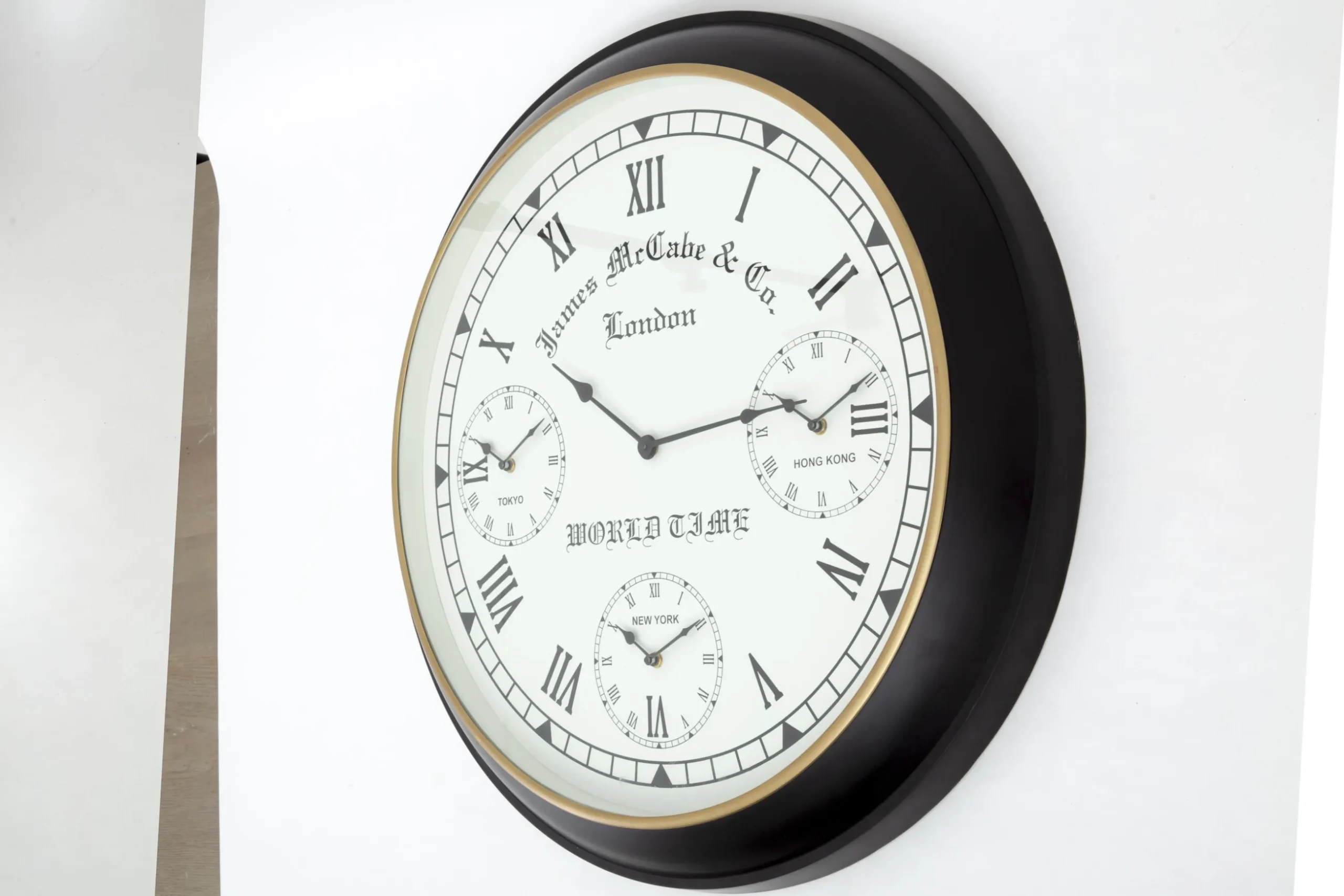 Claudel, Wall Clock
