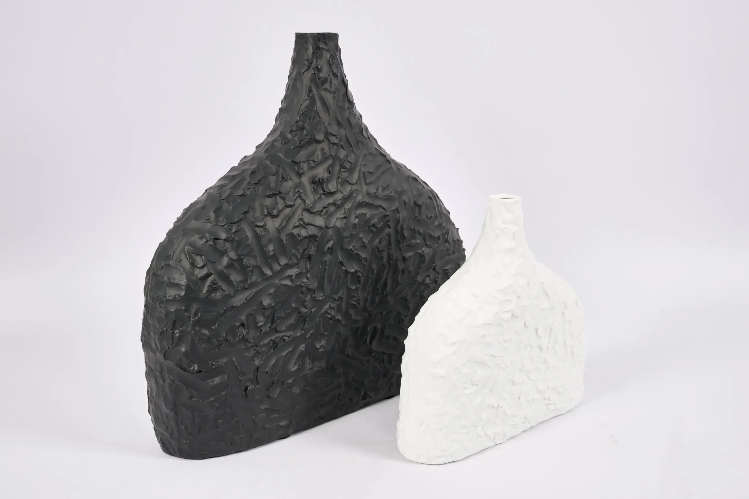 Corralee, Vase, Ceramic, Black, L
