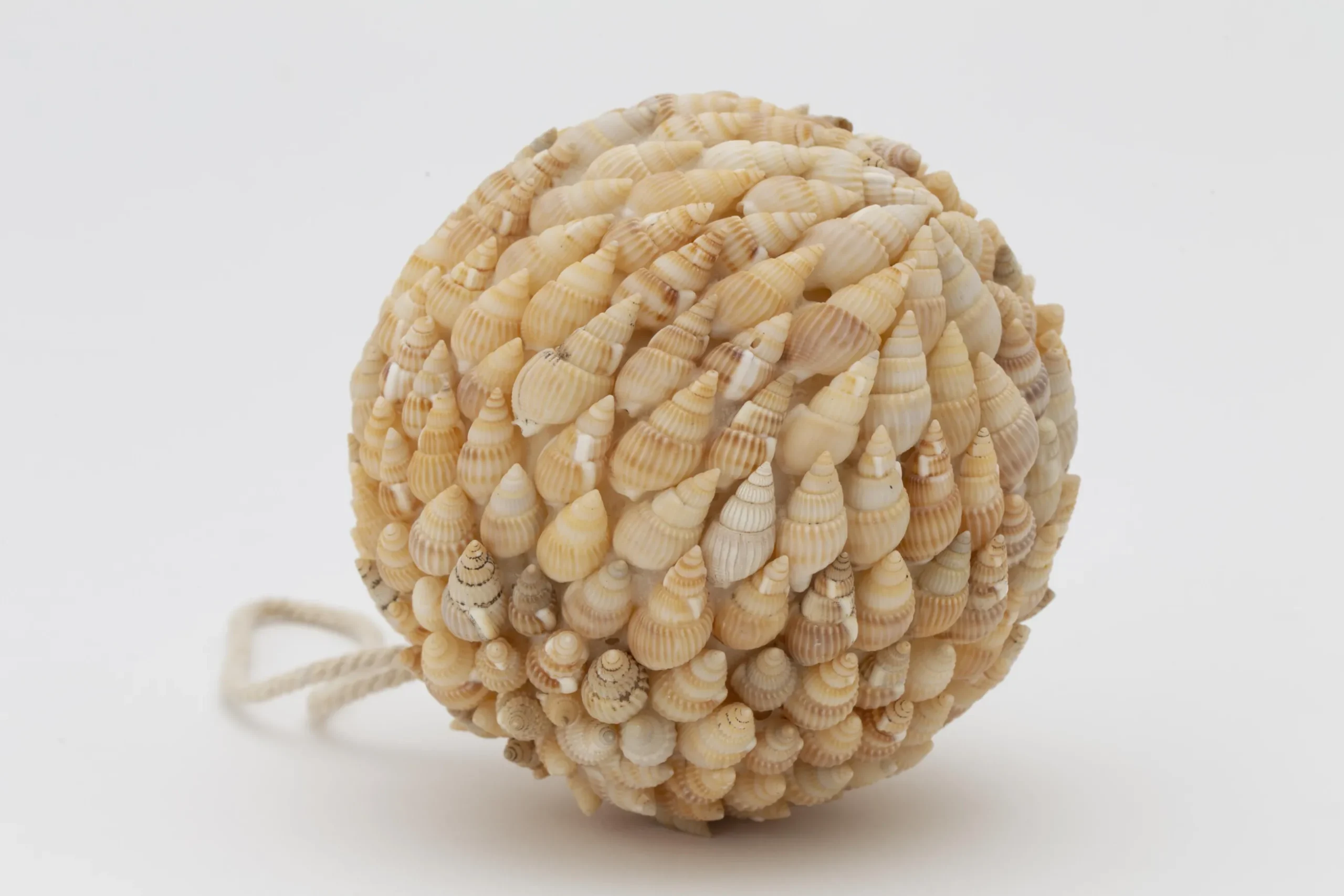 Darcio, Deco Ball, L