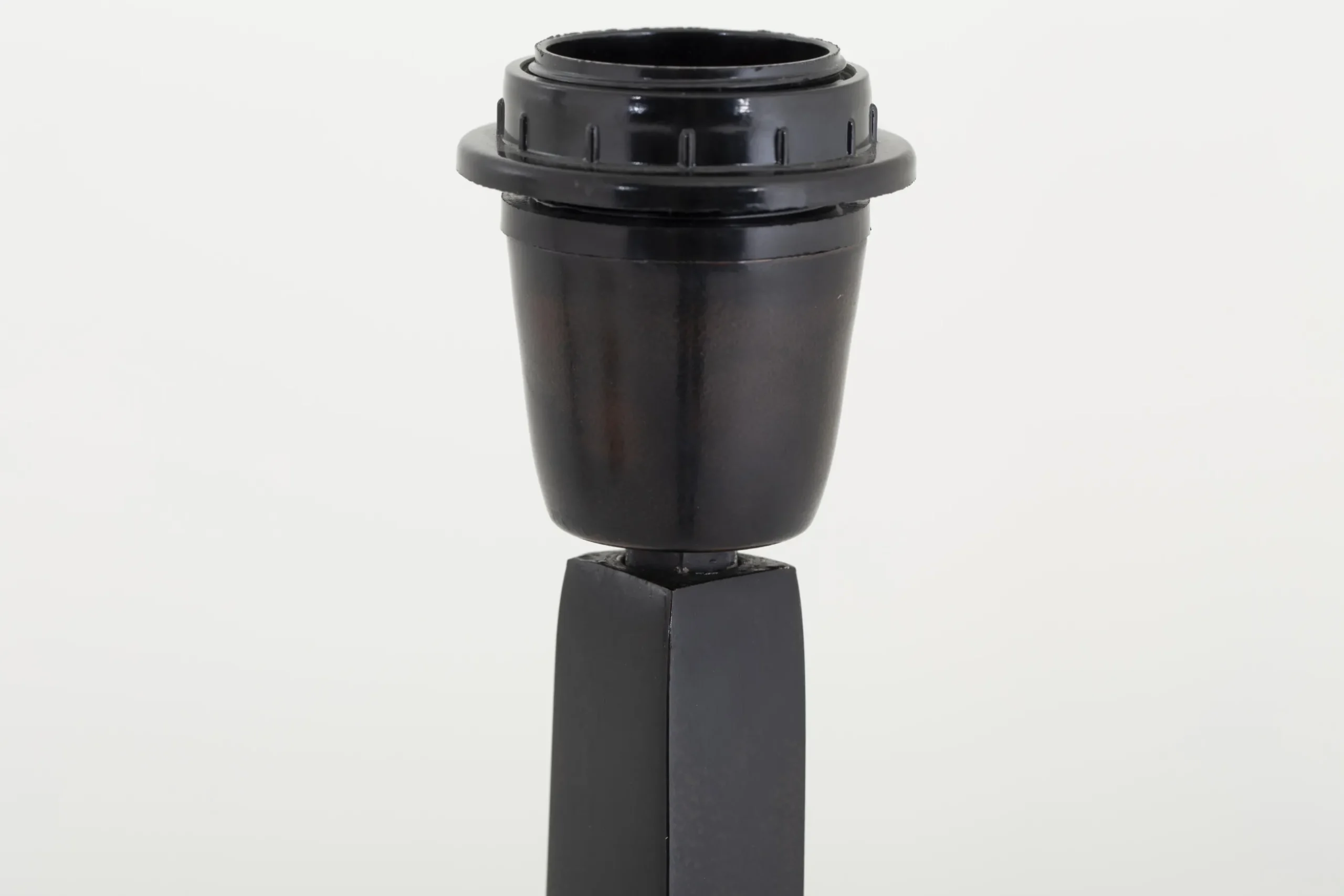 Gordes, Floor Lamp, Black, Aluminum