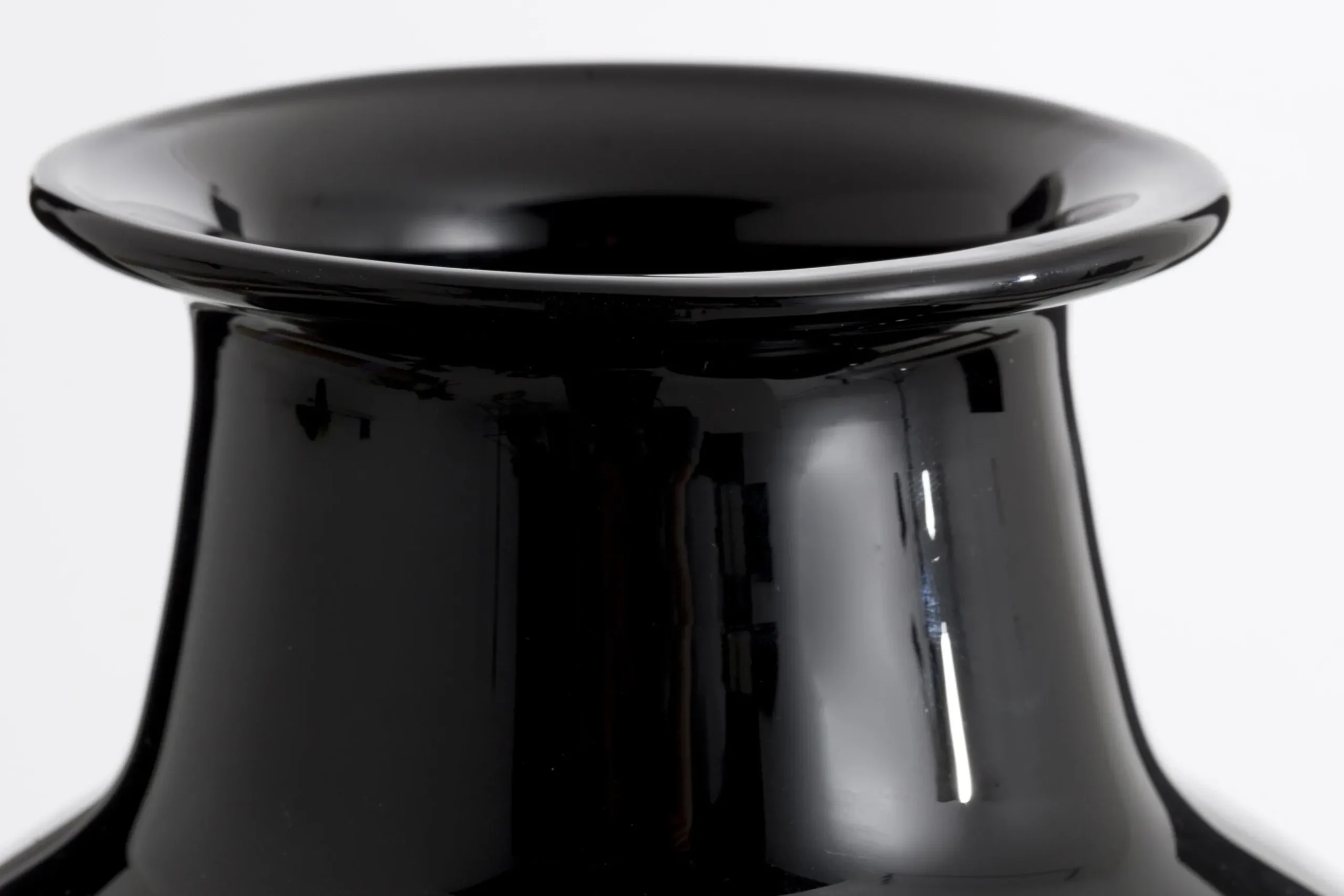 Griegos, Vase, Glass, Black