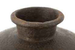 Ivot, Pot, Iron