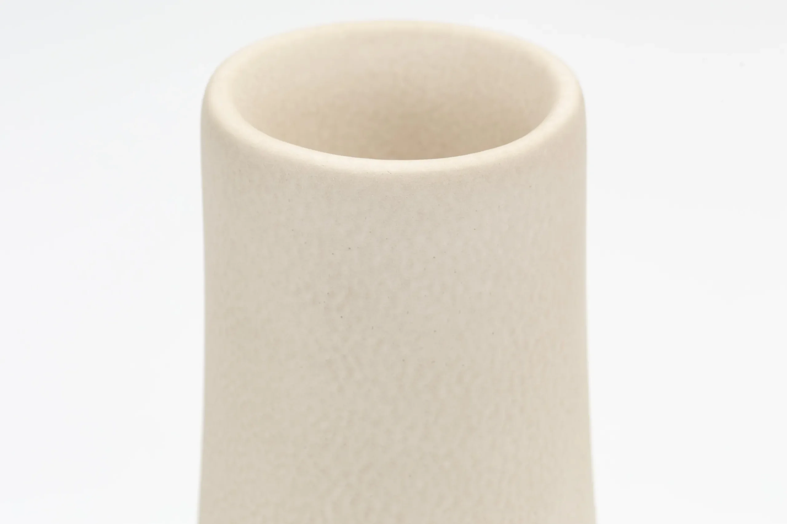 Kyle, Vase, Clay