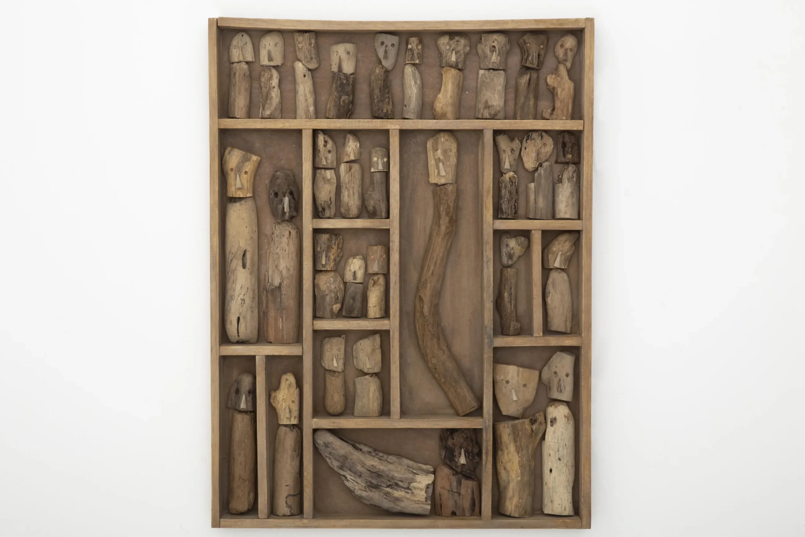 Mily, Wall Panel, Model 3