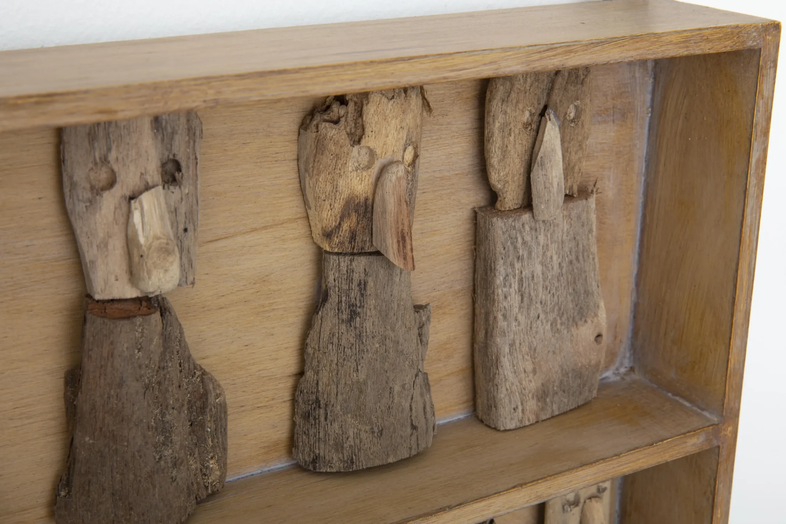 Mily, Wall Panel, Model 4