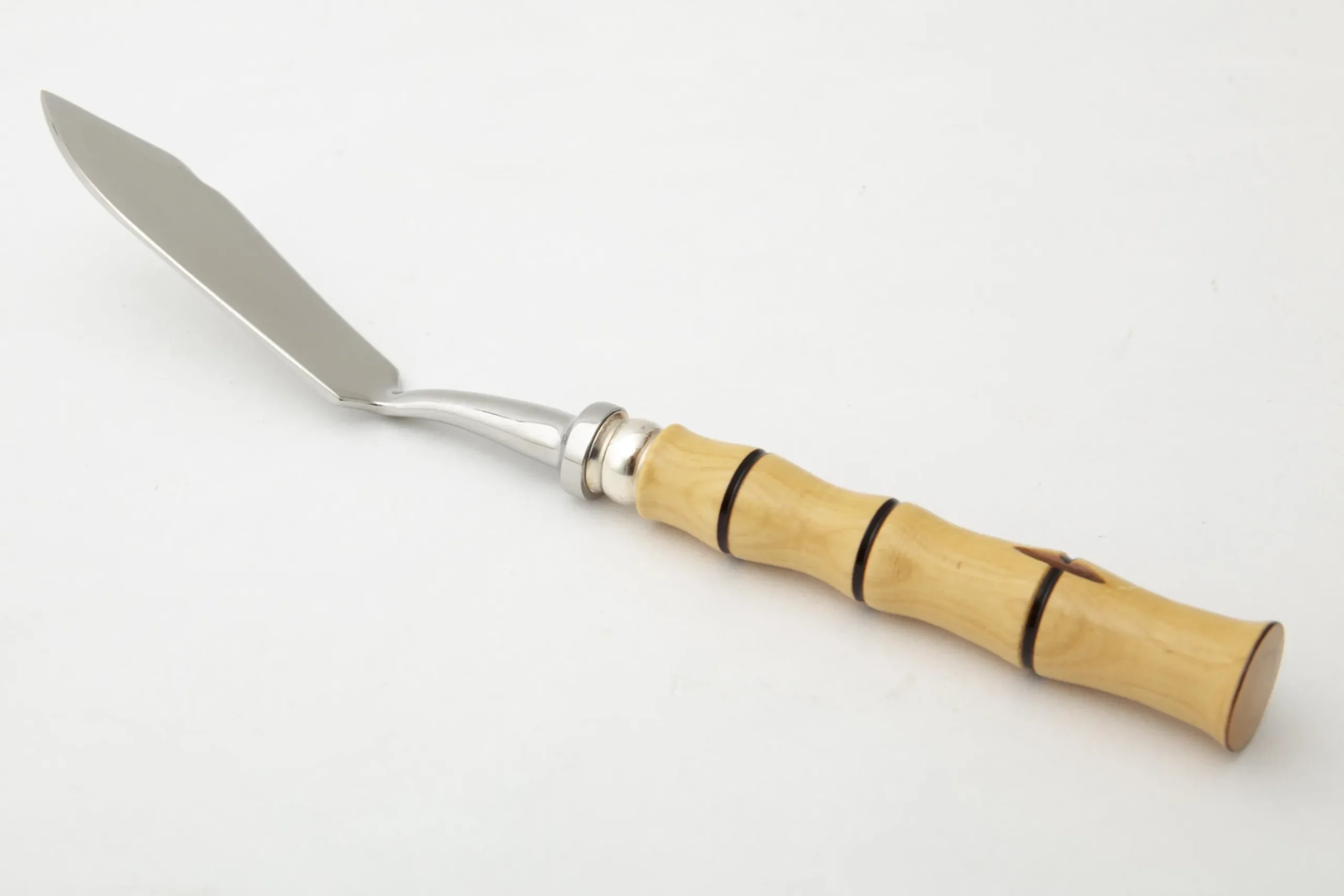 Olsaka, Fish Knife