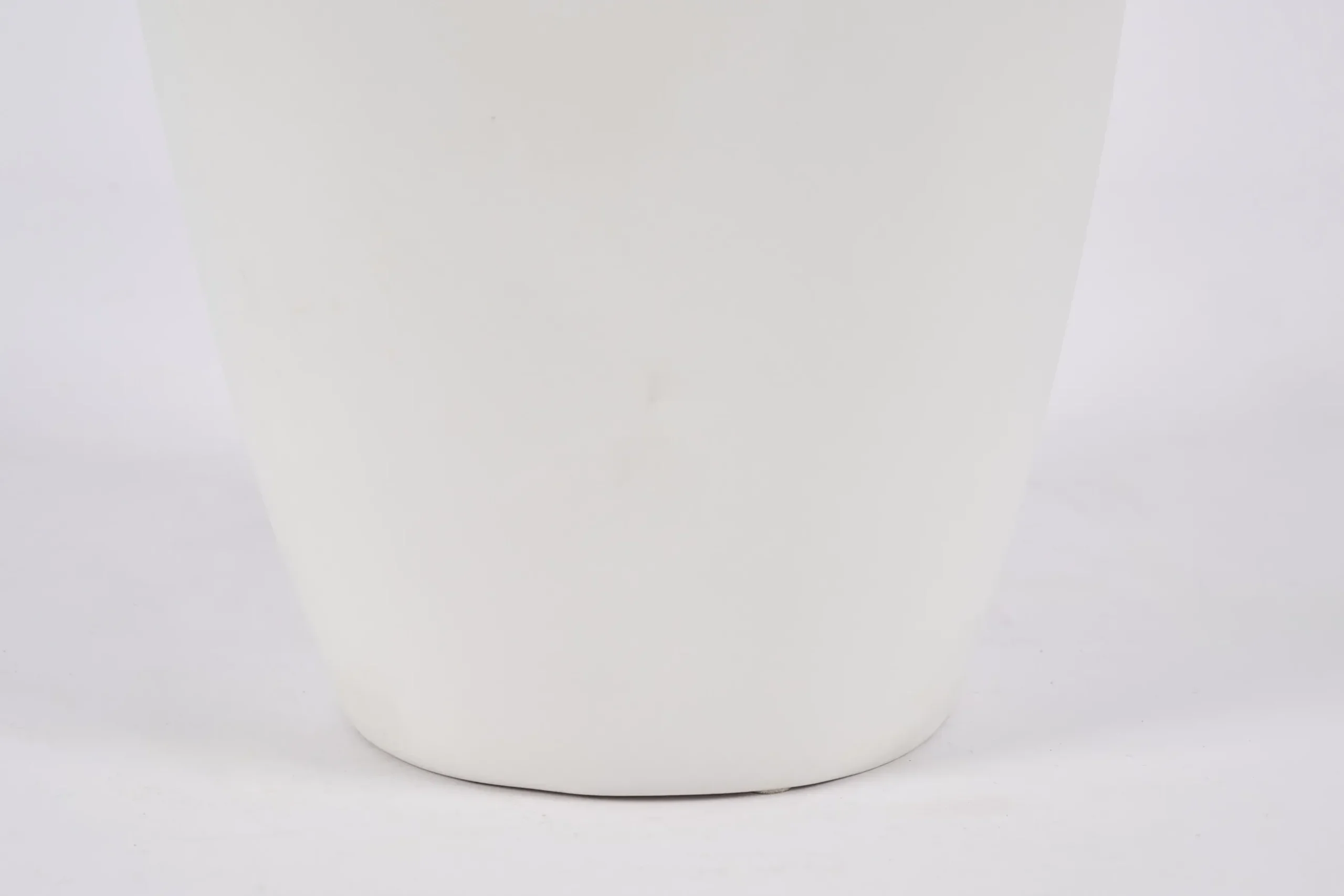 Regina, Vase, Ceramic, White, Model 3