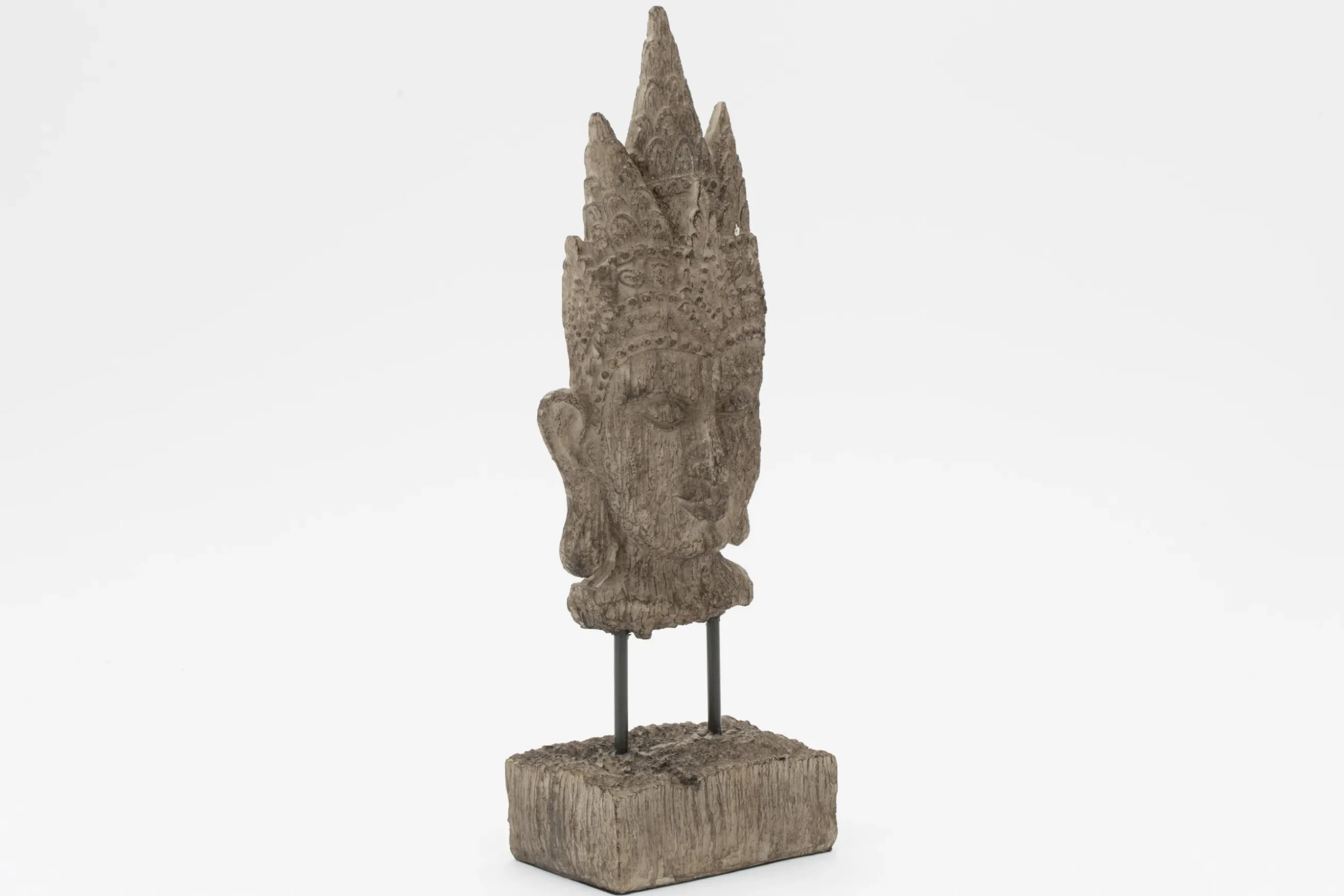Sarash, Head