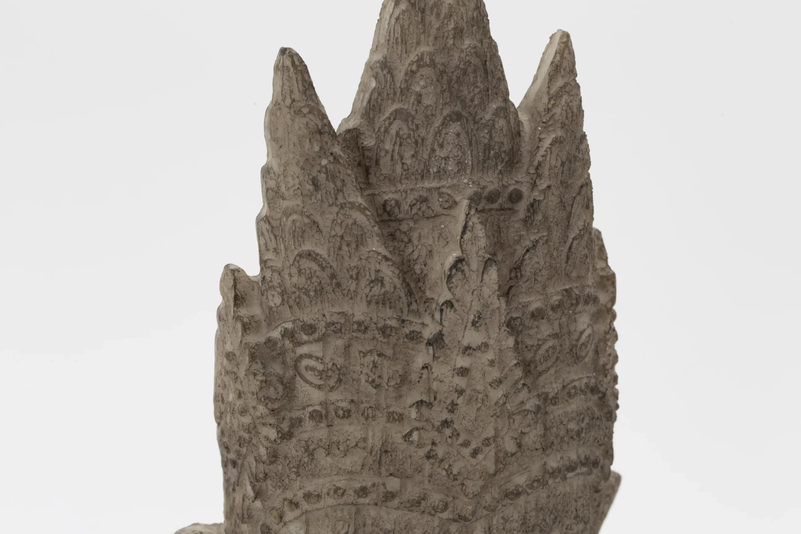 Sarash, Head