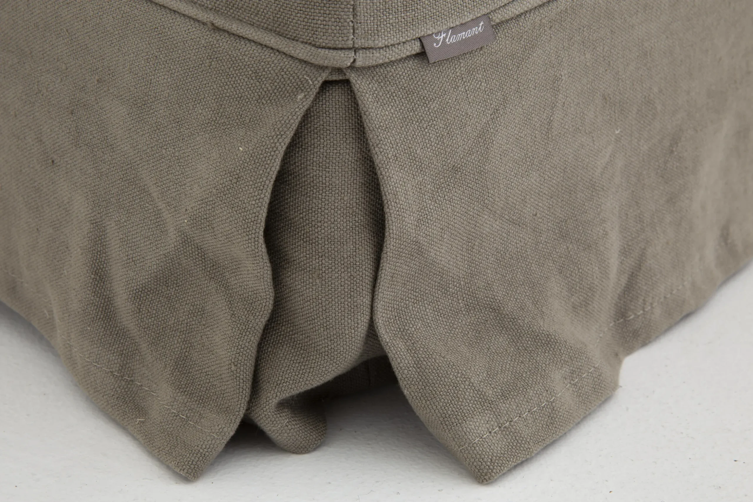 Sisimple, Hocker, Cover