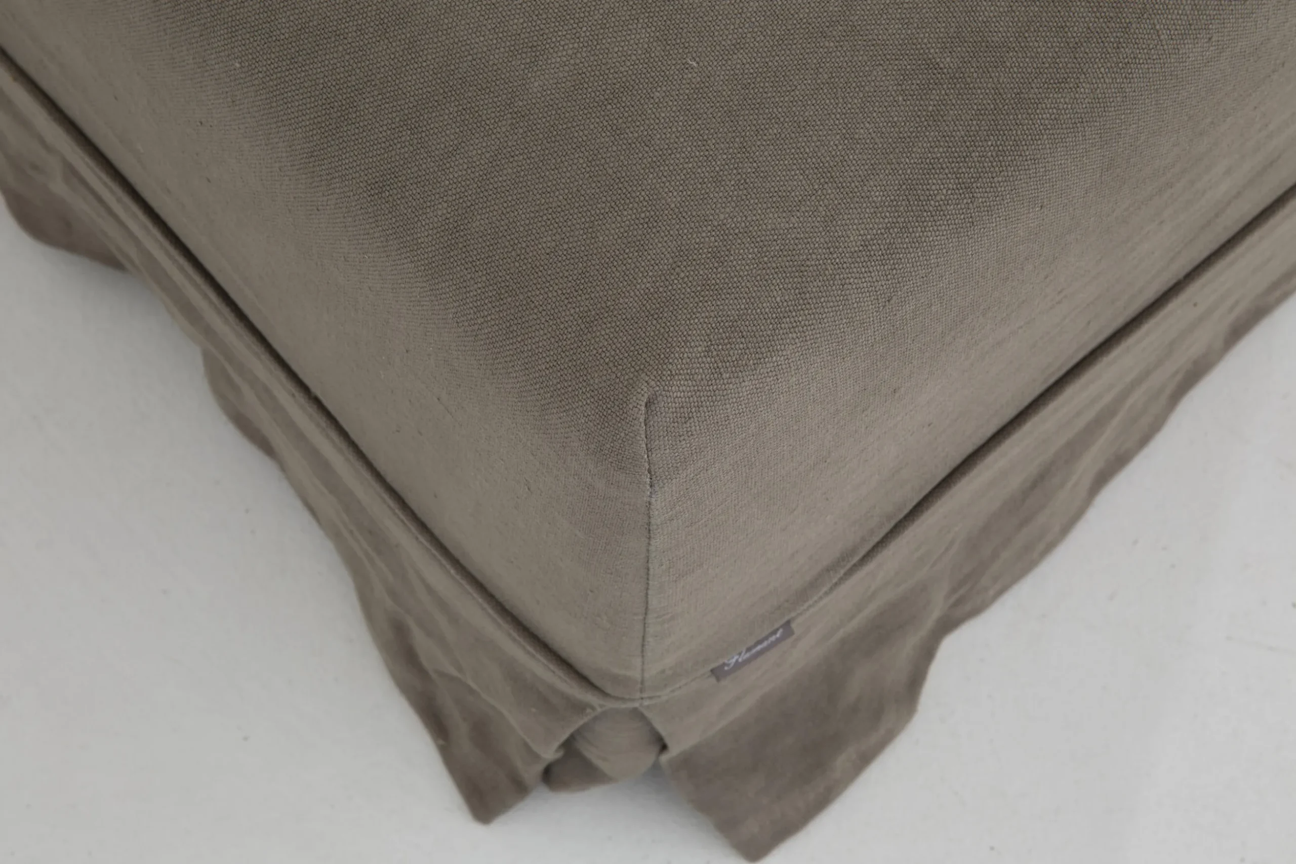 Sisimple, Hocker, Cover