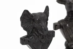 Sturdy, Elephant