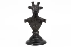 Sturdy, Giraffe