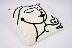Susana, Cushion, Model 1