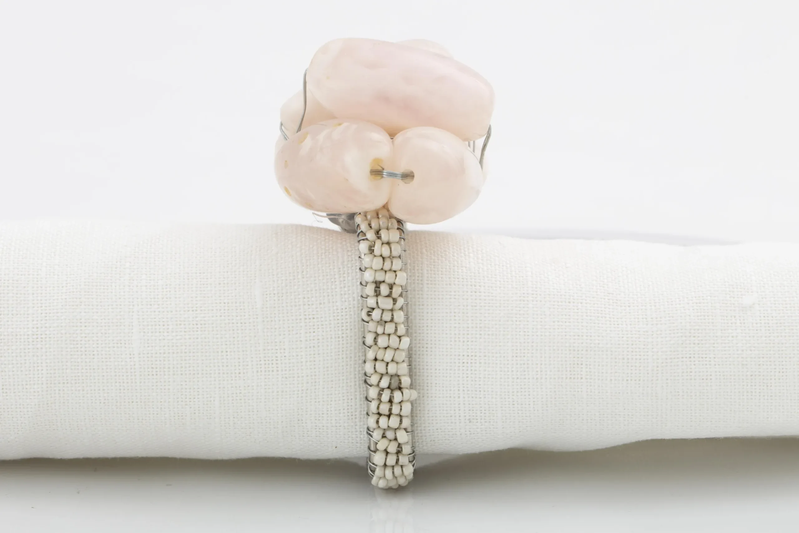 Tina, Napkin Ring, Beads, White