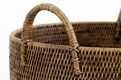 Togo, Basket, Reed
