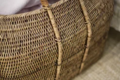 Togo, Basket, Reed