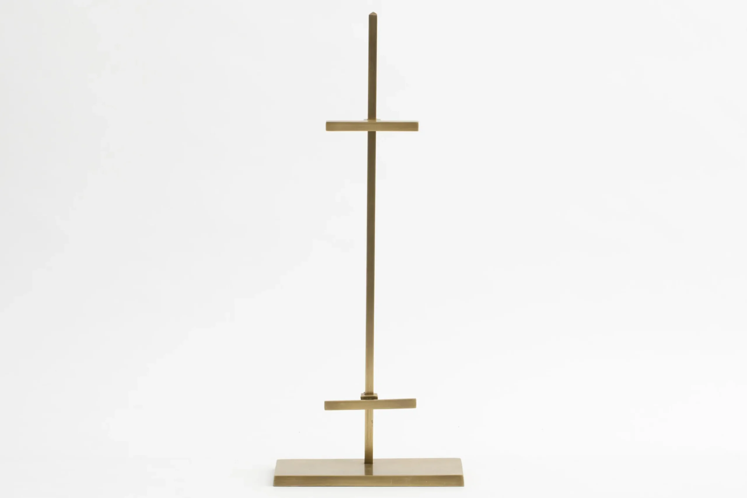 Verdu, Easel, L