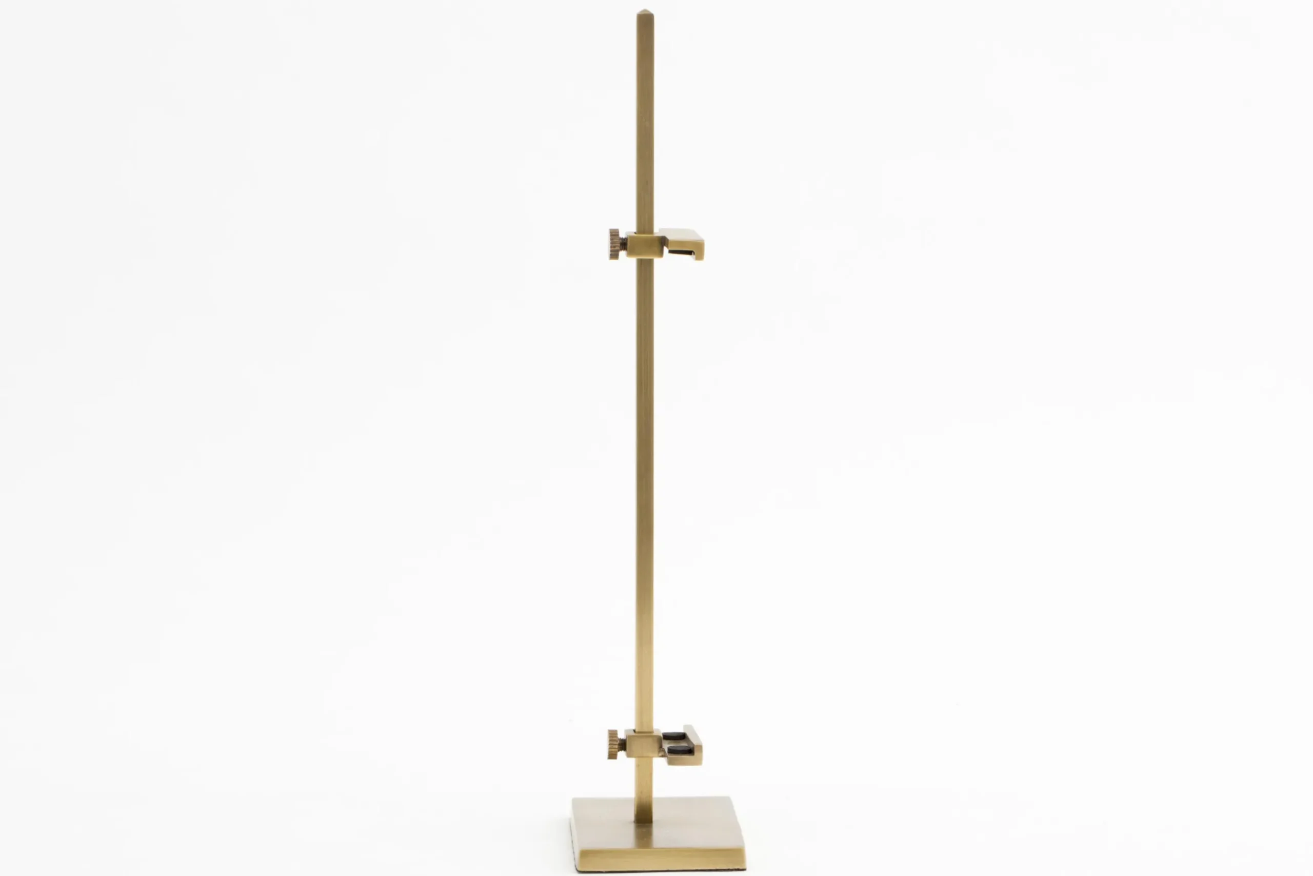 Verdu, Easel, L